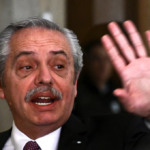 La Cámara Federal de Casación anuló el procesamiento de Alberto Fernández en el caso Seguros