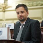 PERALTA DISERTARÁ EN EL CONGRESO PROVINCIAL DE EDUCACIÓN Y REAVIVA EL DEBATE POR UNA LEY EDUCATIVA EN SANTA FE