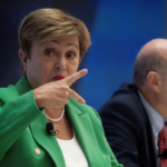 El FMI pidió que más trabajadores paguen Ganancias y subir la carga sobre el monotributo
